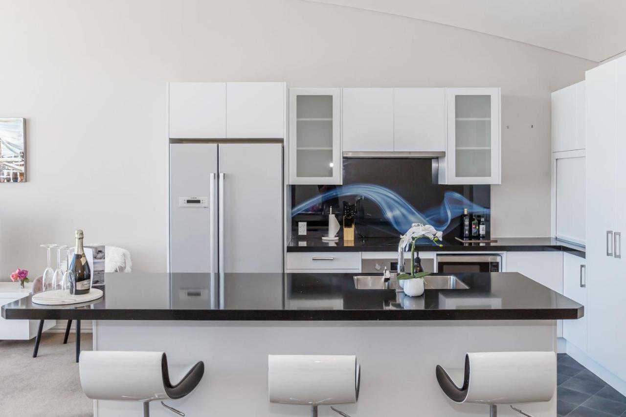 3 Bedroom Penthouse With Fabulous Views Auckland Eksteriør billede