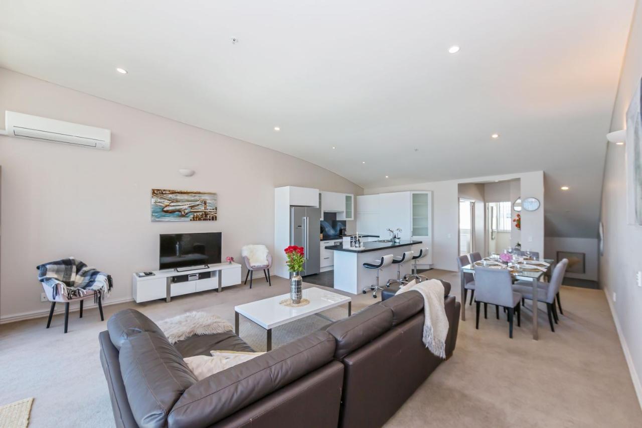 3 Bedroom Penthouse With Fabulous Views Auckland Eksteriør billede
